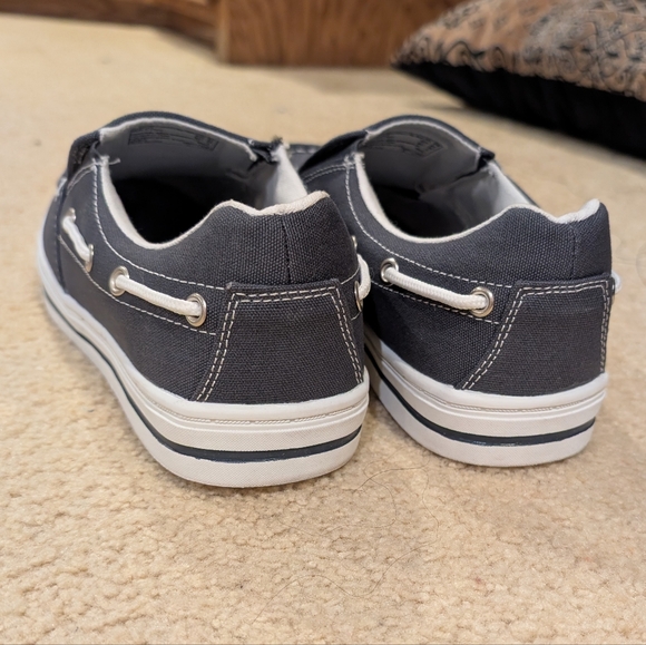 Men's Shoes. The Brand name is Dexter Comfort and the color is Dark Grey. - Picture 1 of 4